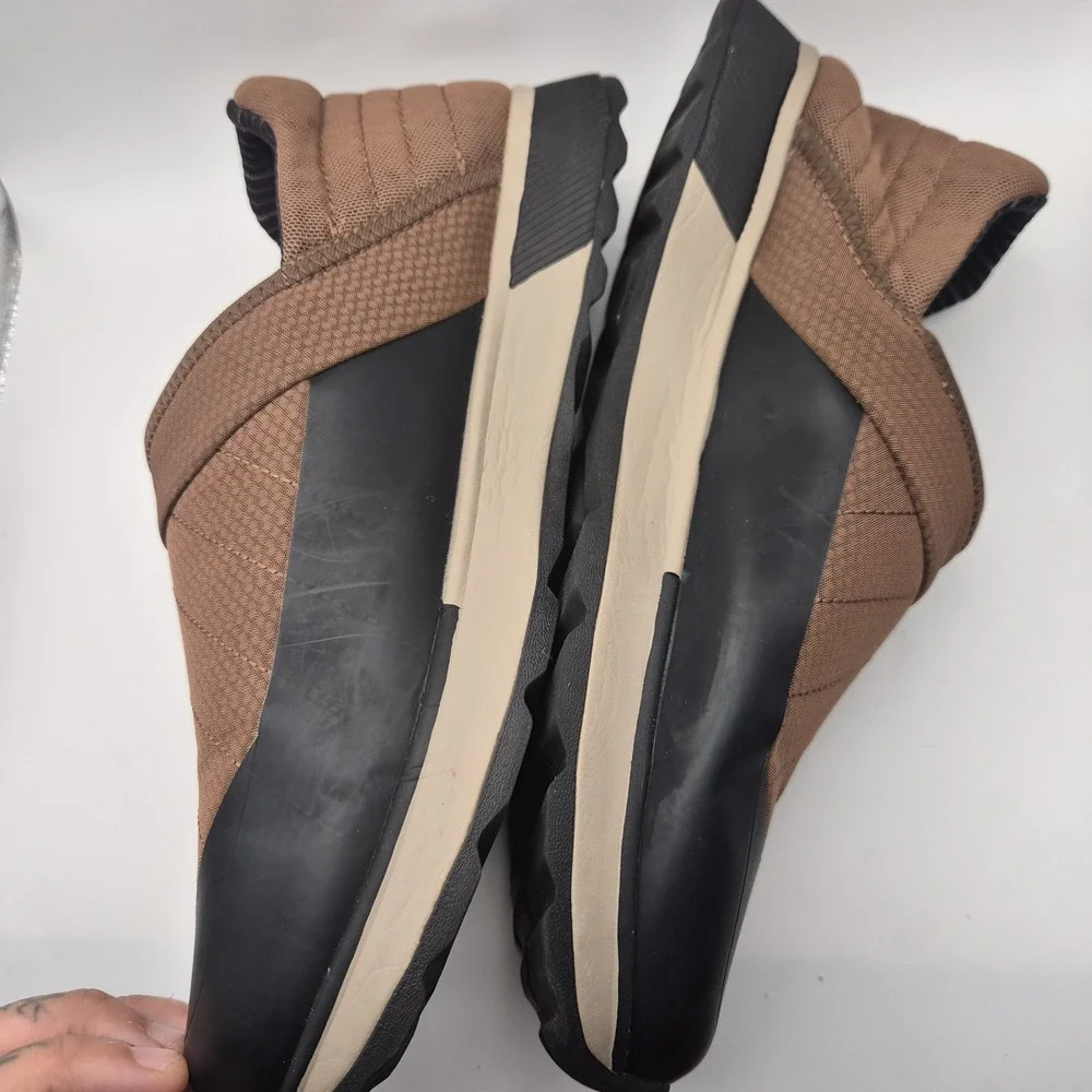 Spyder Maverick Slip On Shoes Men's 9.5 Brown Comfort Casual Walking Sneakers